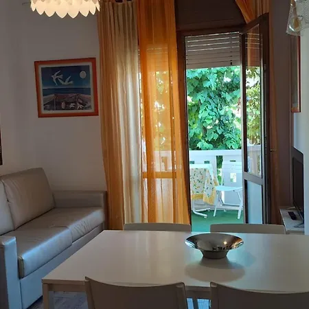 Apartment Falco *