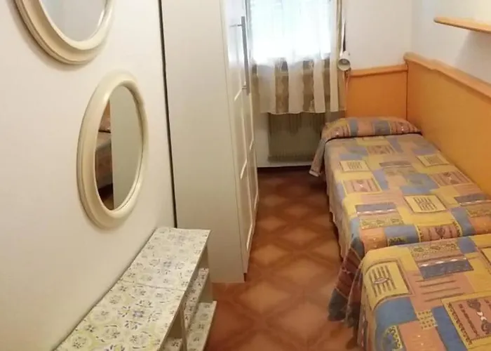 Falco Apartman *