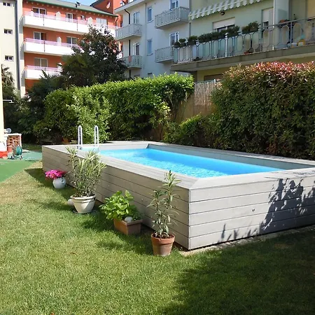 Falco Apartment *